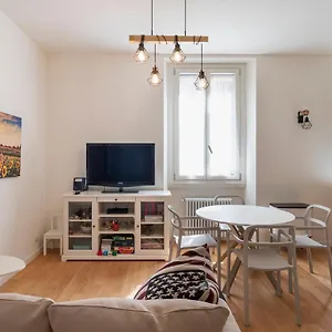  Apartamento Joivy Cosy 1-bed Near Centrale Italia