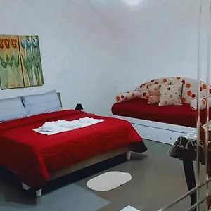  Сasa de vacaciones Milionaria Italia