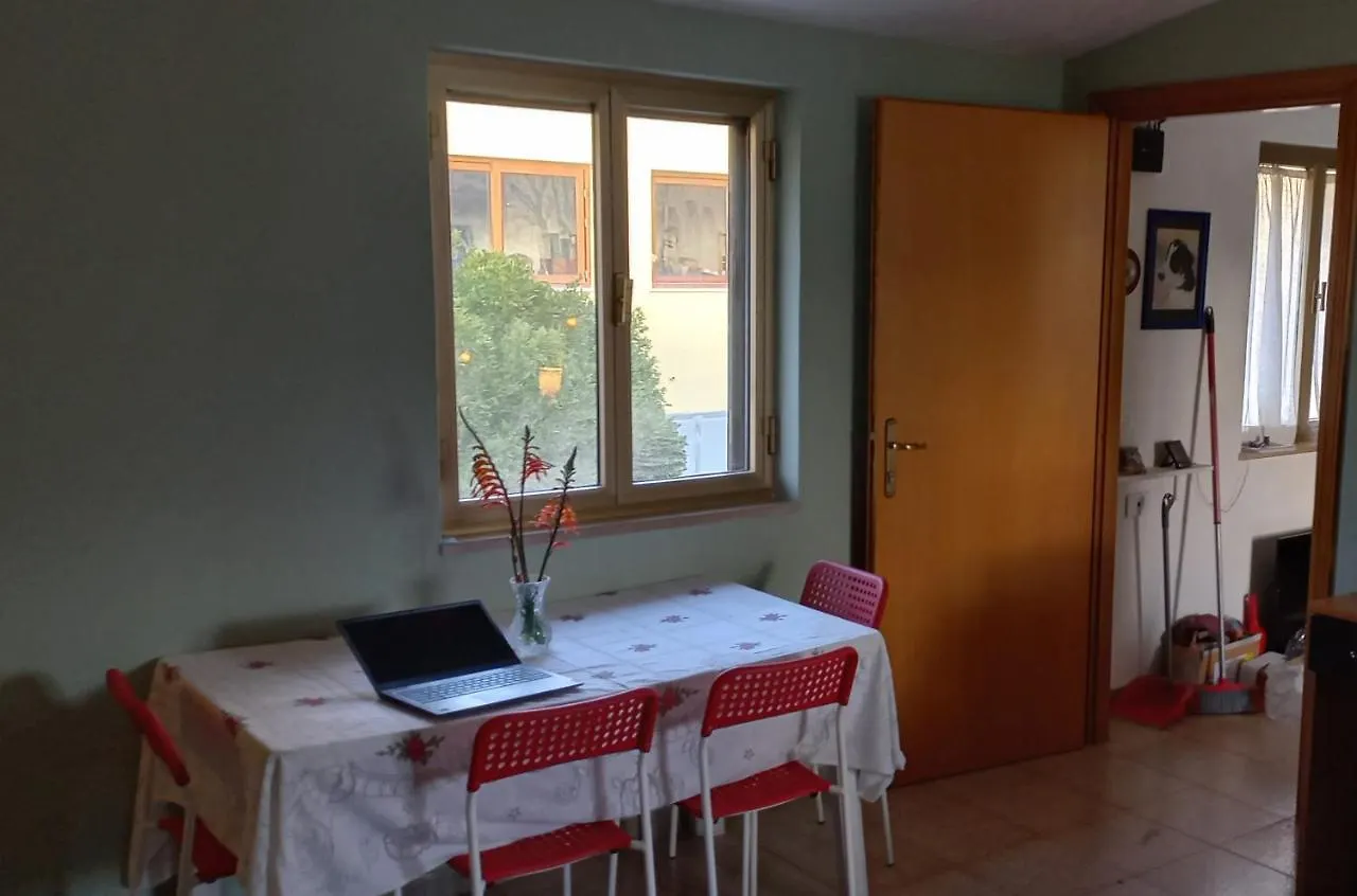 The Englishmans Home Cuglieri Homestay